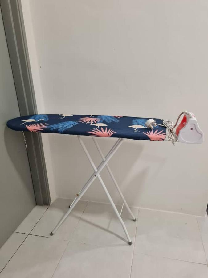 Alfaruqi Homestay Seaview 8 콴탄 외부 사진